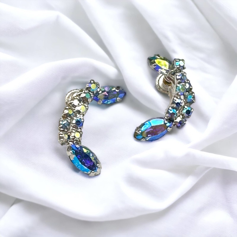 Earrings Aurora Borealis Peacock Blue Crescent Shape Screw-Back Vintage